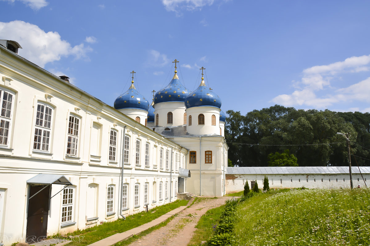 Свято-Юрьев мужской монастырь - Виктор Орехов
