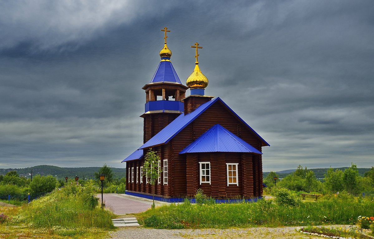 Церковь иконы Божьей матери «Владимирская». - kolin marsh