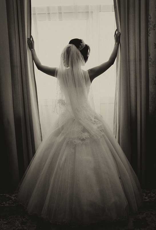 невеста - Александра Гусарова