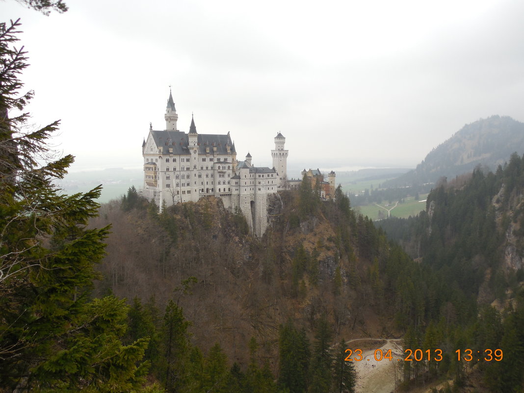 Замок в Альпах - Мила 