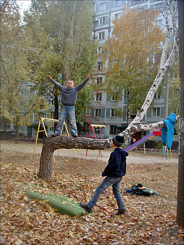 Осенние забавы - Нина Корешкова