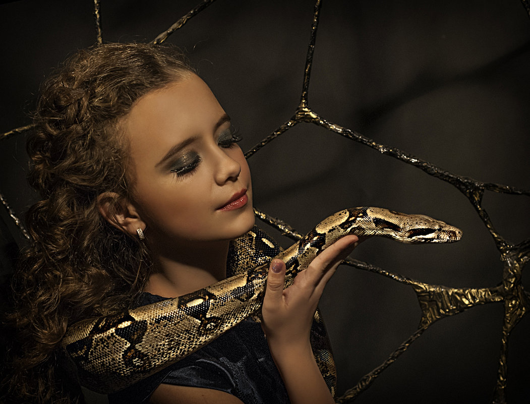 Повелительница змей - Екатерина 