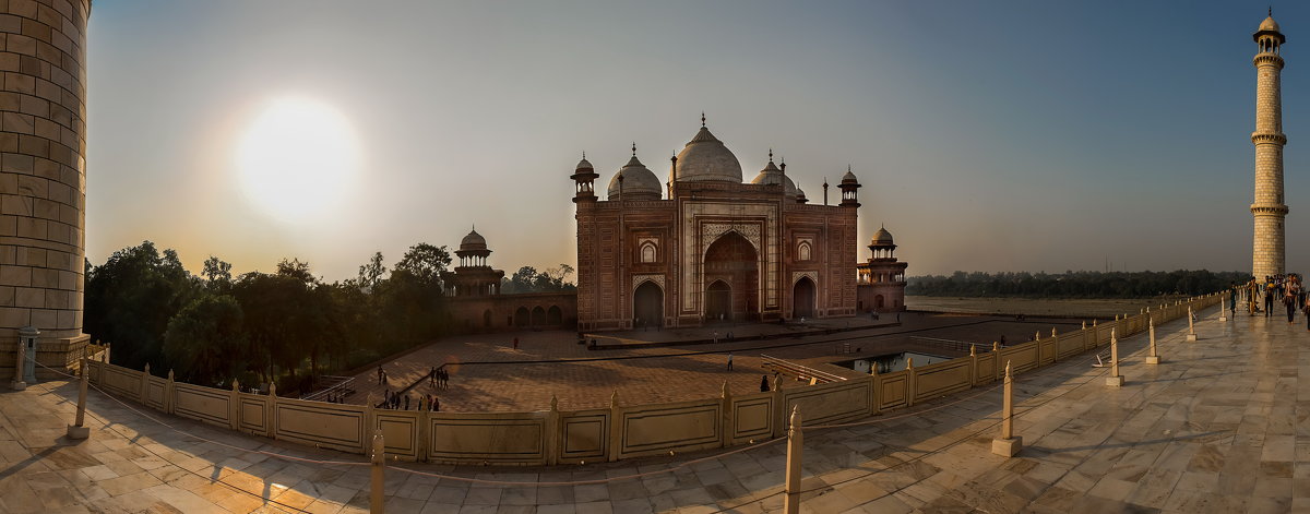 Индия.Мечеть комплекса Тадж-Махал - юрий макаров