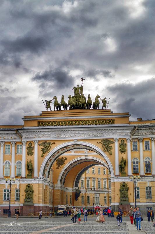 Триумфальная арка на Дворцовой площади - Галина Galyazlatotsvet