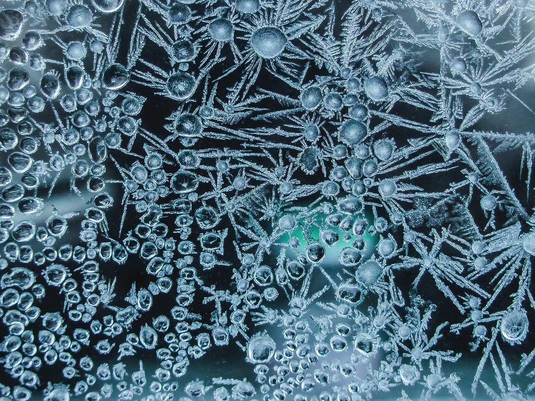 Рисует узоры мороз на оконном стекле   Серия 5 - Николай Сапегин
