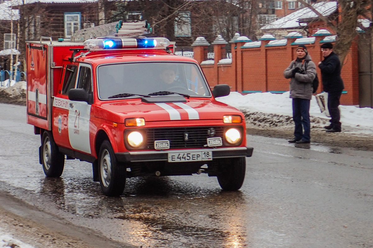 *** - Сергей Старовойт