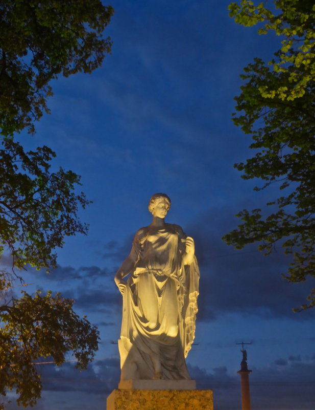 статуя Флоры - Елена 