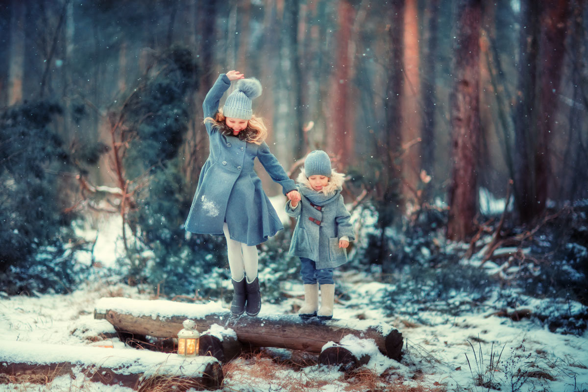 Снег в новогоднем лесу - Марина Зотова