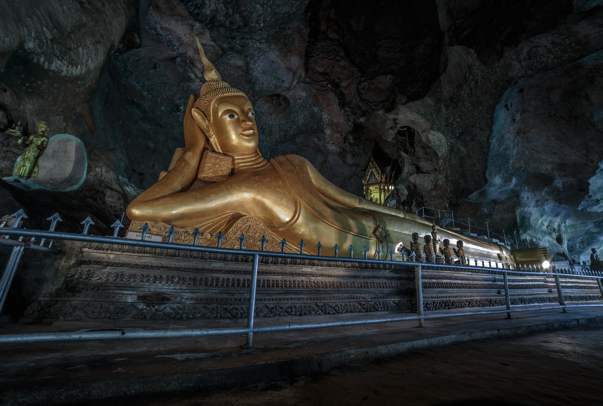 Suwan Kuha Temple - Дамир Белоколенко