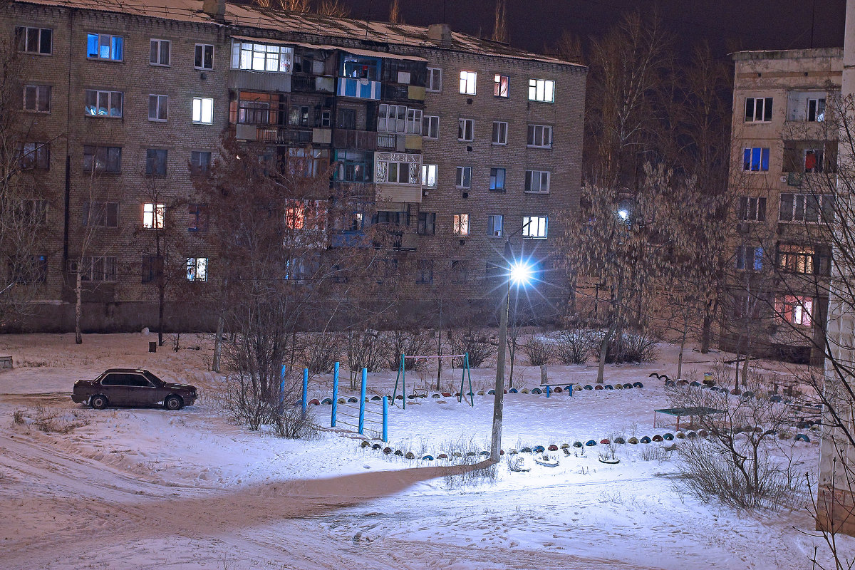 Ночь, улица, фонарь... - Олег 