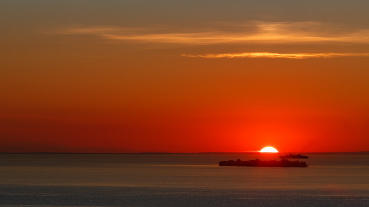 Закат над Финским заливом. - Vladimir Kraft