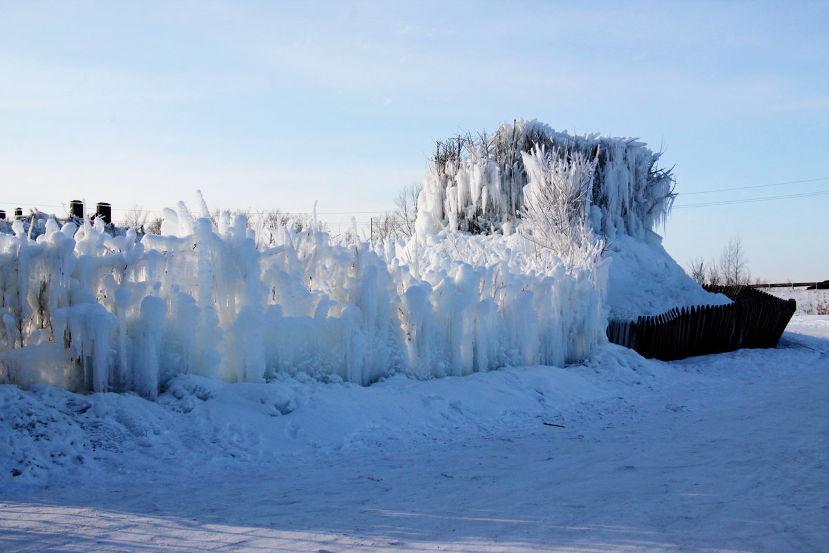 Белый городок. - Олег Афанасьевич Сергеев