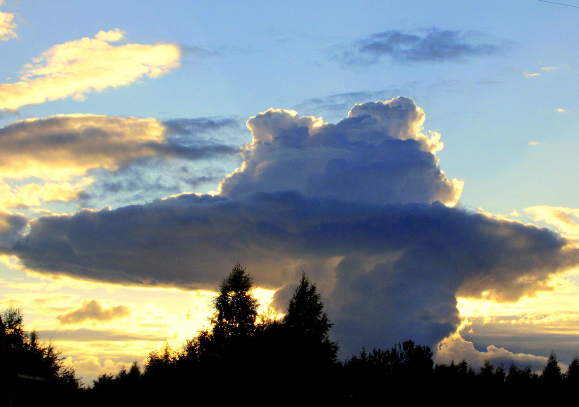 Интересные формы облаков