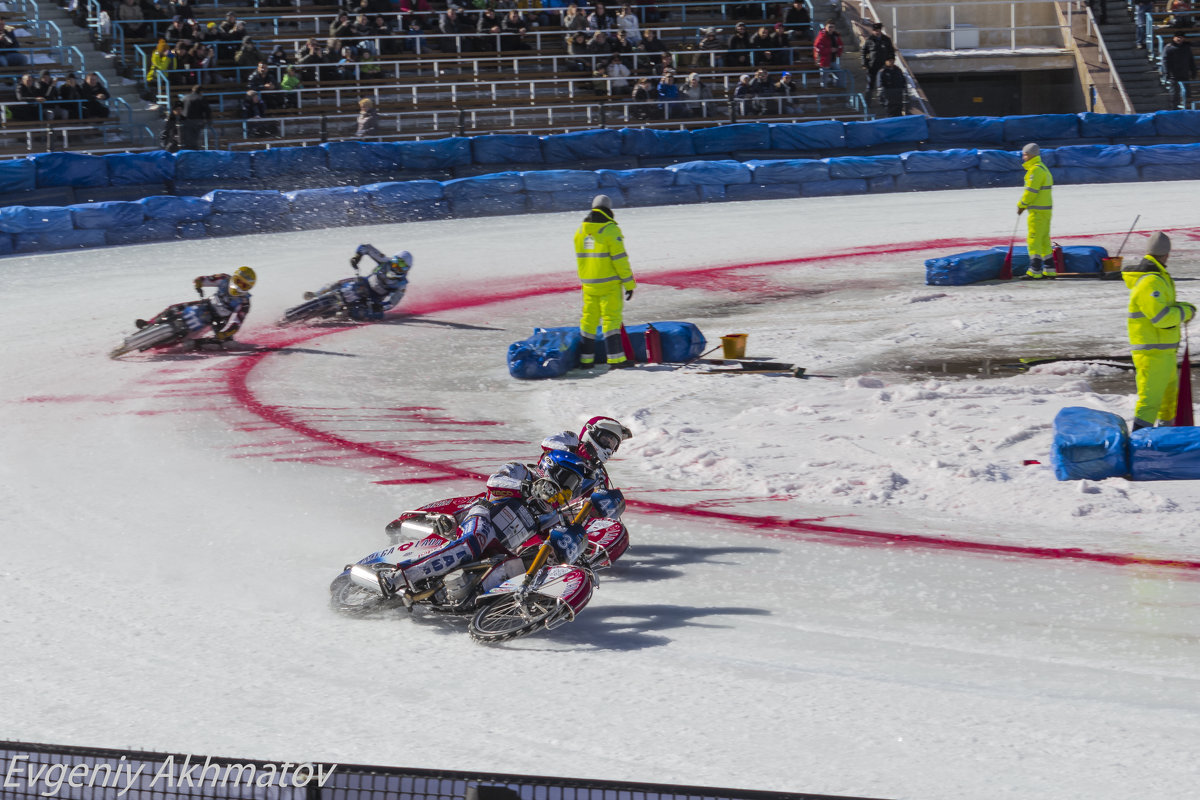 Ice speedway - Evgeniy Akhmatov