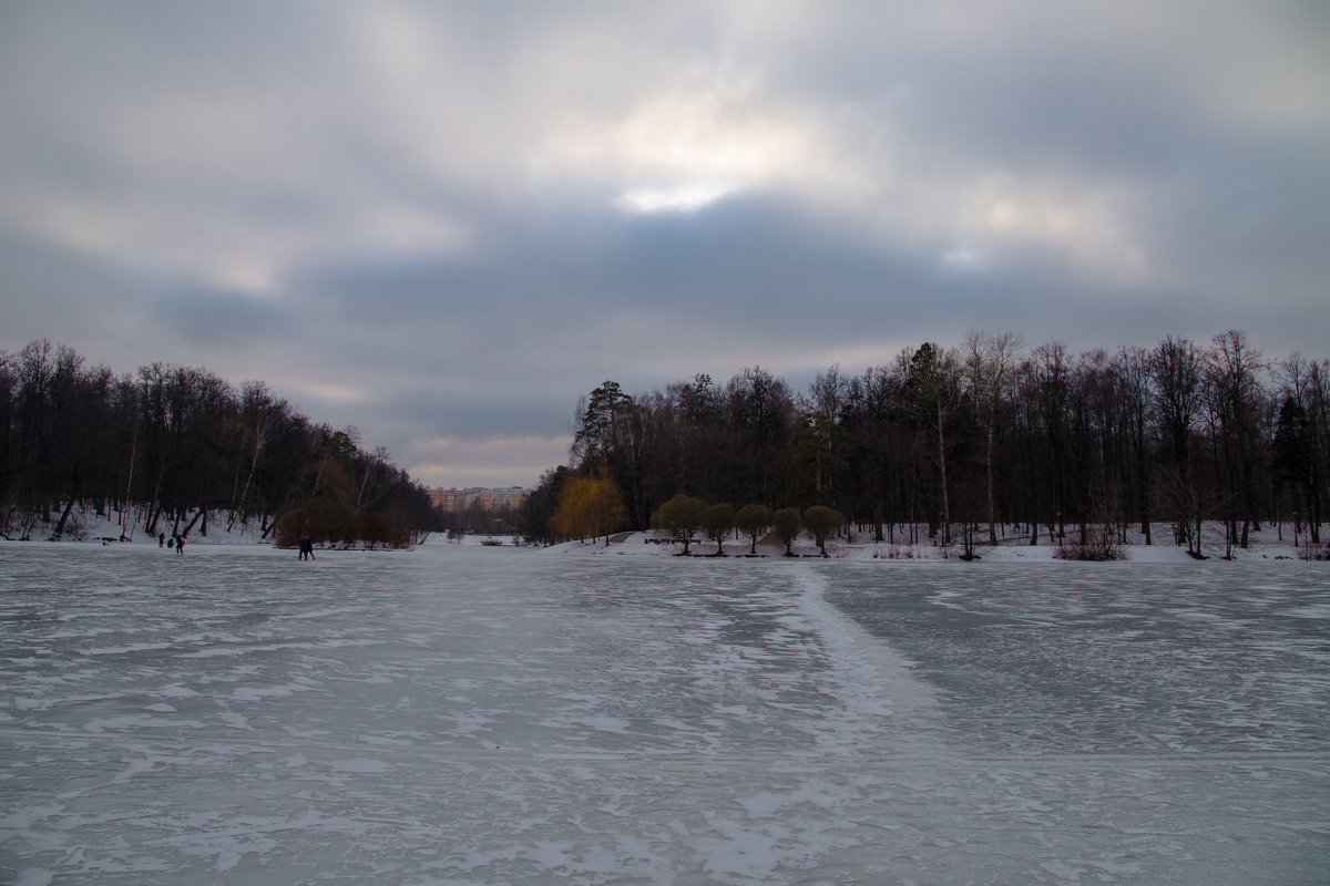 Зимний пейзаж на льду - Zifa Dimitrieva