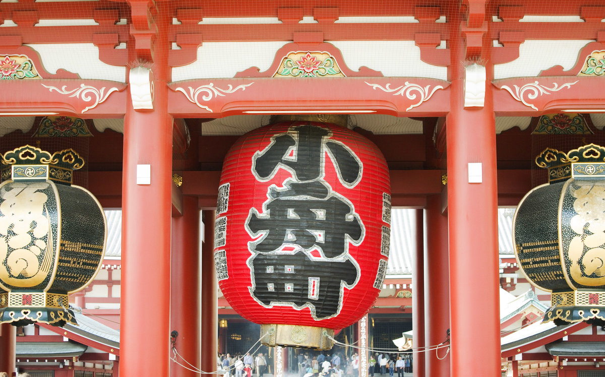 Токио. Буддийский храм "Asakusa Kannon" (VII в.) - Олег Неугодников