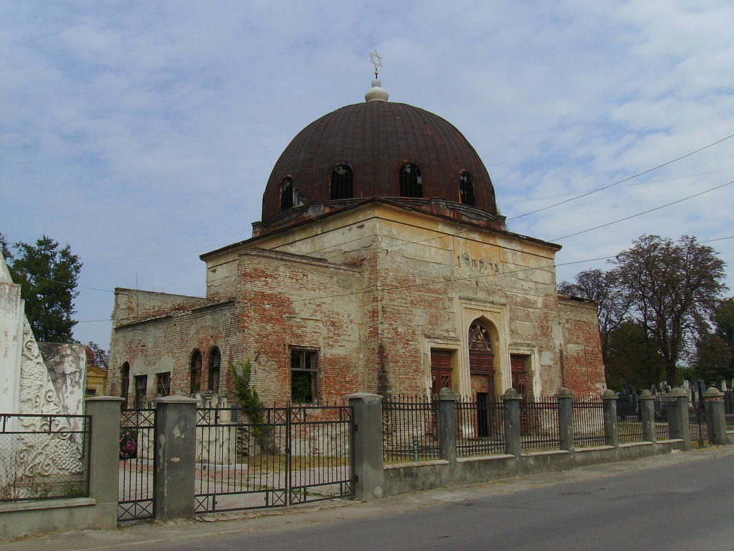 Бывшая  синагога  в  Черновцах - Андрей  Васильевич Коляскин