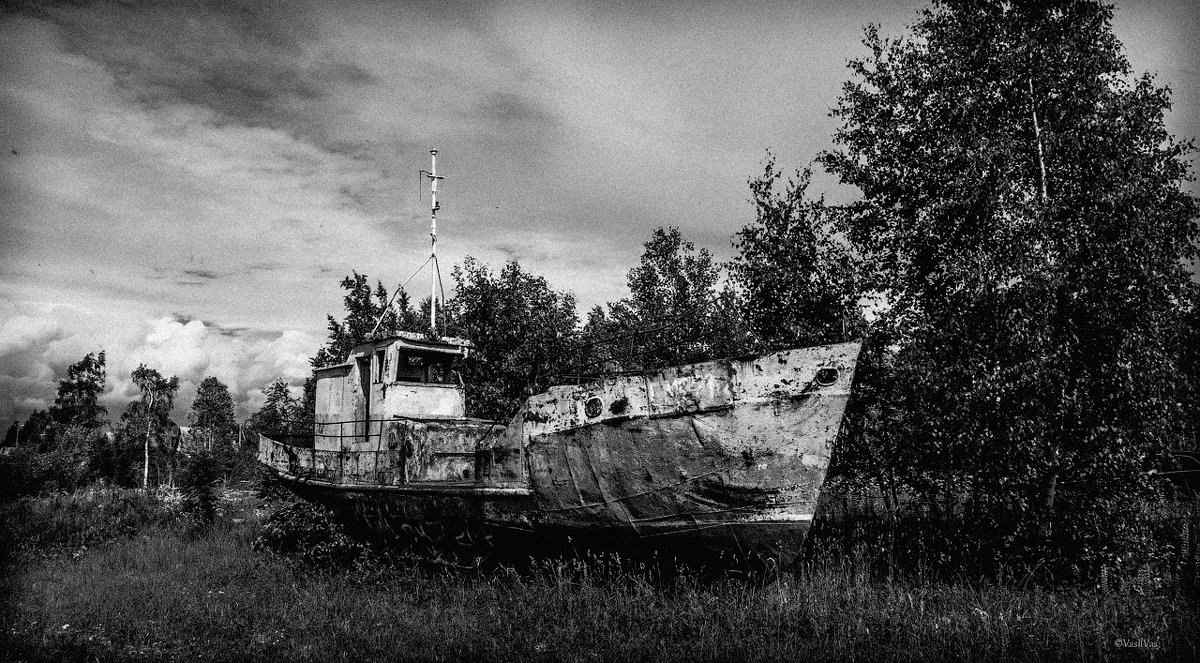 Old  fishing  ship - Илья В.