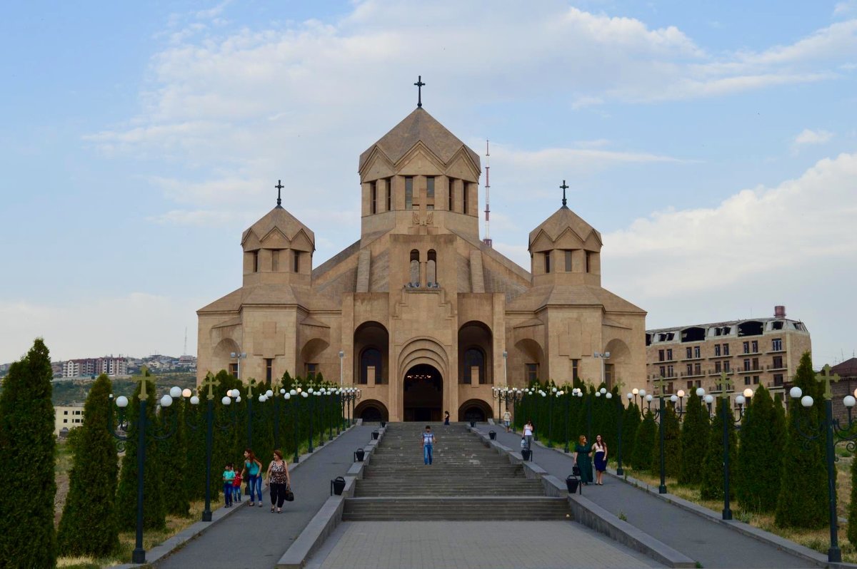 Армянский Храм - Армина 