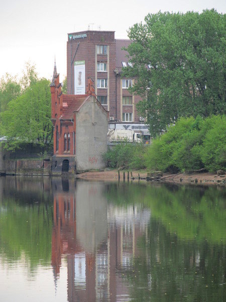 Городской пейзаж - Валентина Дмитровская