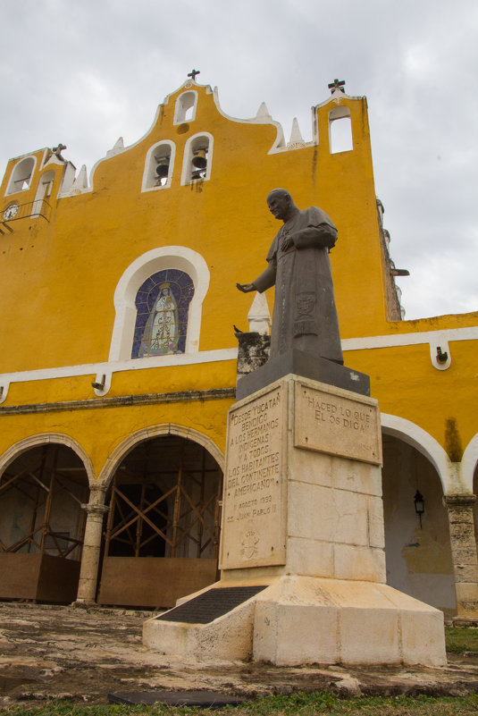 монастырь  в Исамаль, Мексика - Светлана Гусельникова