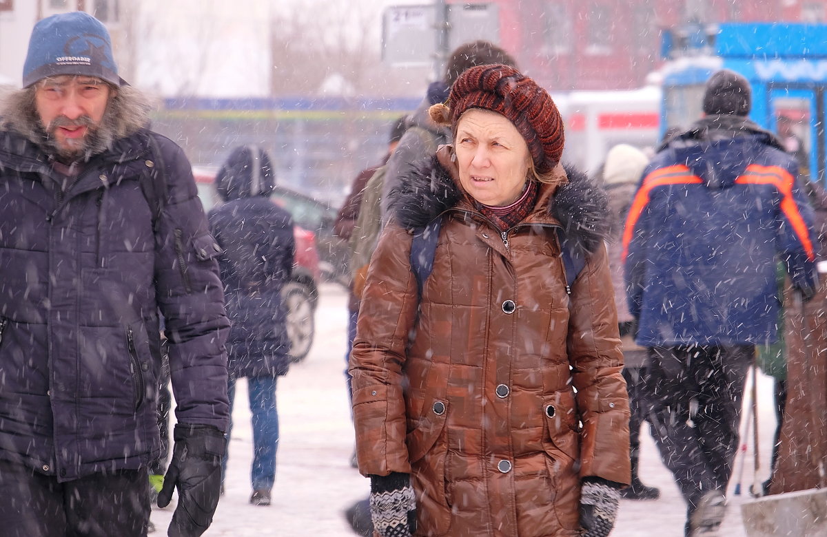 Городские зарисовки. Современники и современницы. - Геннадий Александрович