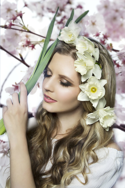 О весне, о нарциссах и яблоневом цвете - Наталья 