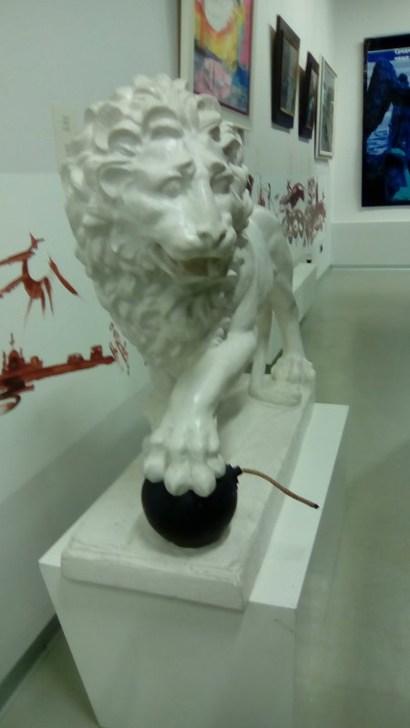 Скульптура льва из музея современного искусства ЭРАРТА. - Светлана Калмыкова