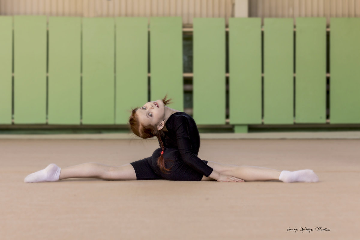 Занятие художественная гимнастика младшая группа - Юлия Ваулина