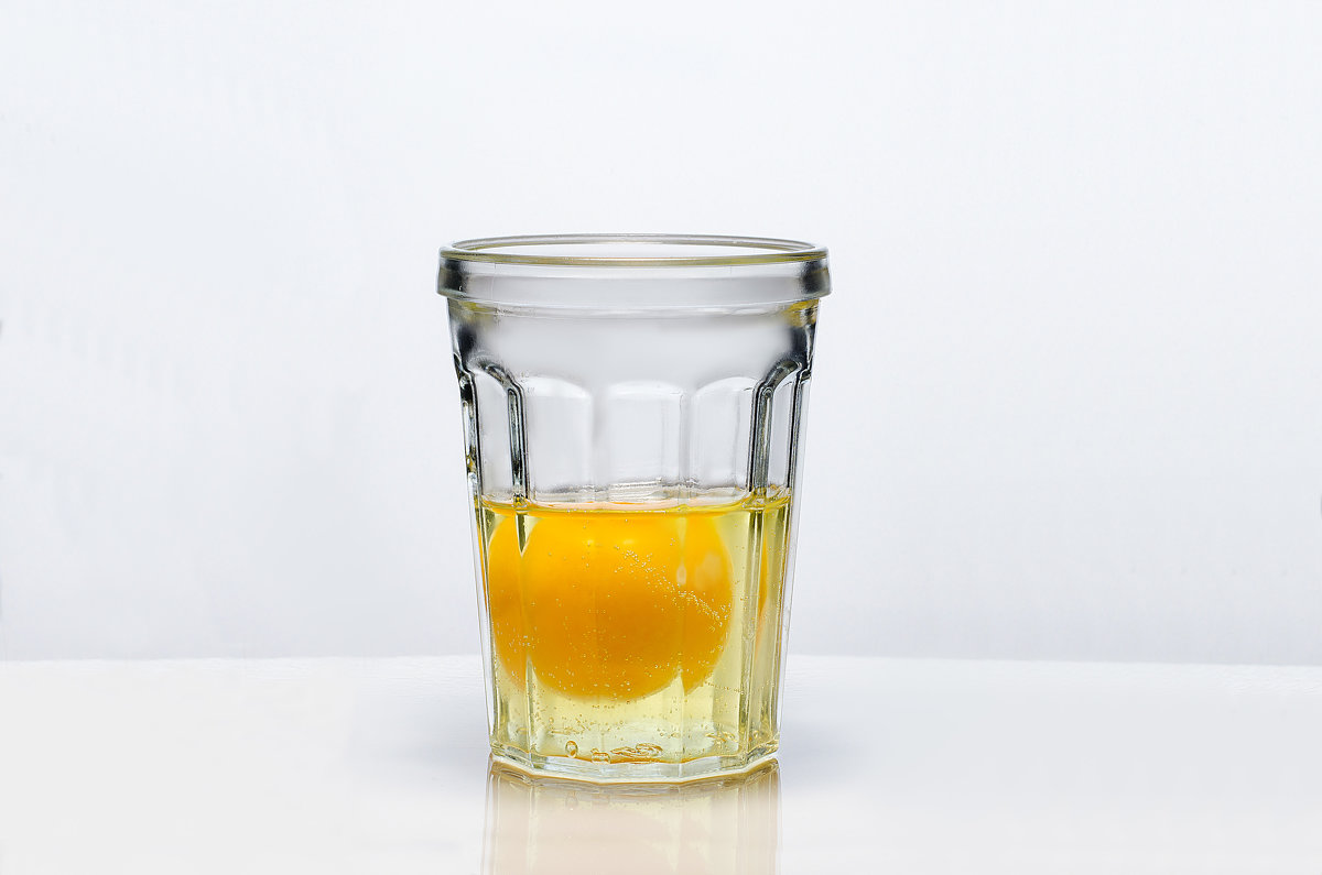 Яйцо в стакане - Andrei Naronski