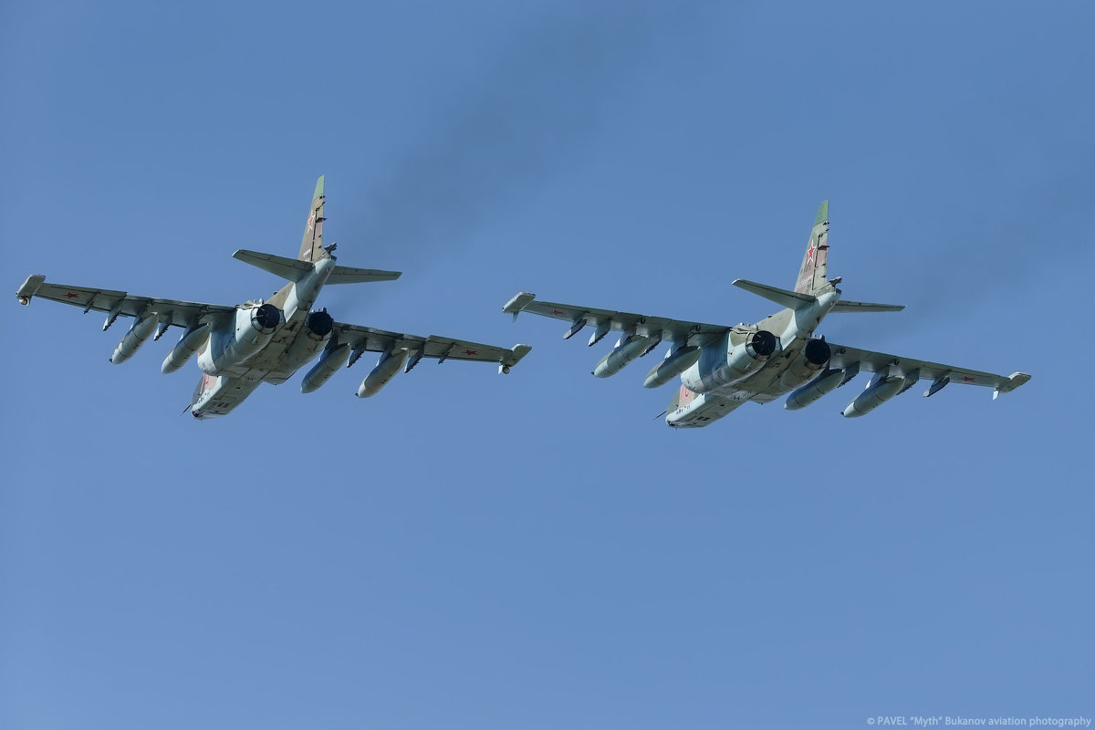 Су-25, оборудованные системой генерации дымов - Павел Myth Буканов