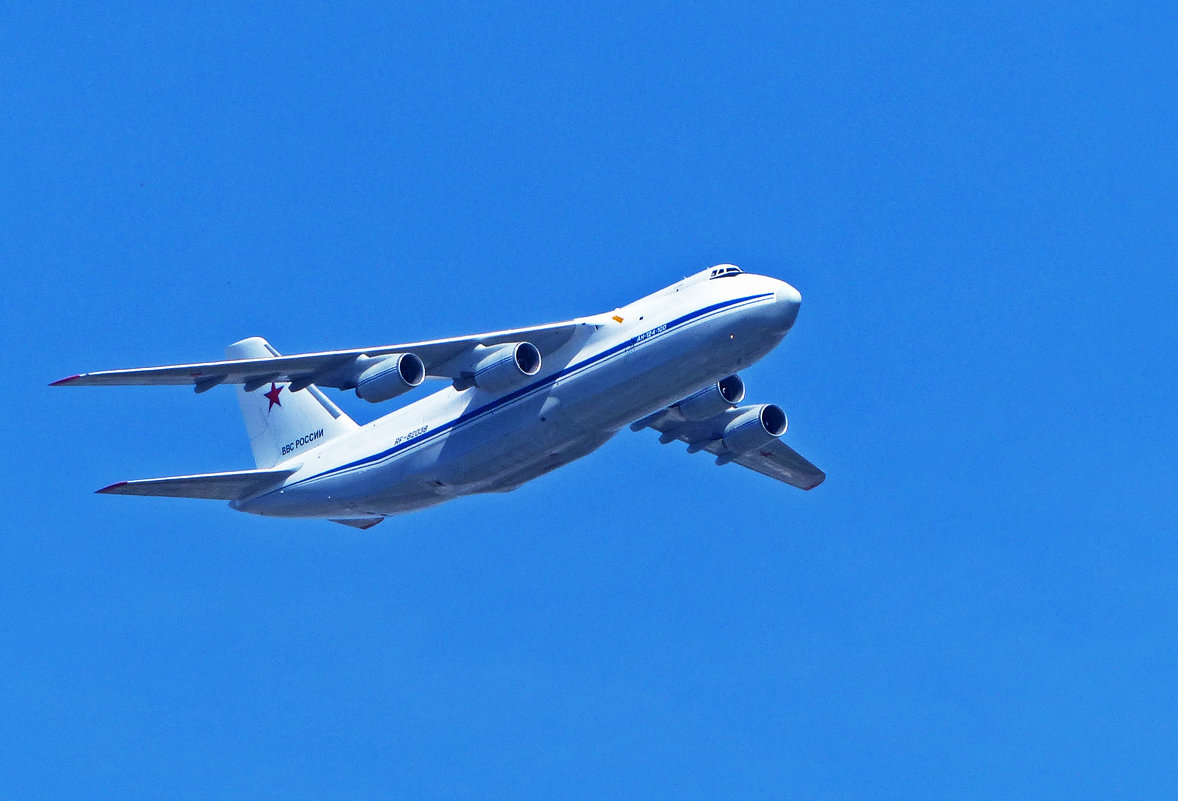 Самолет Ан -124-100 "Руслан" - Александр Запылёнов