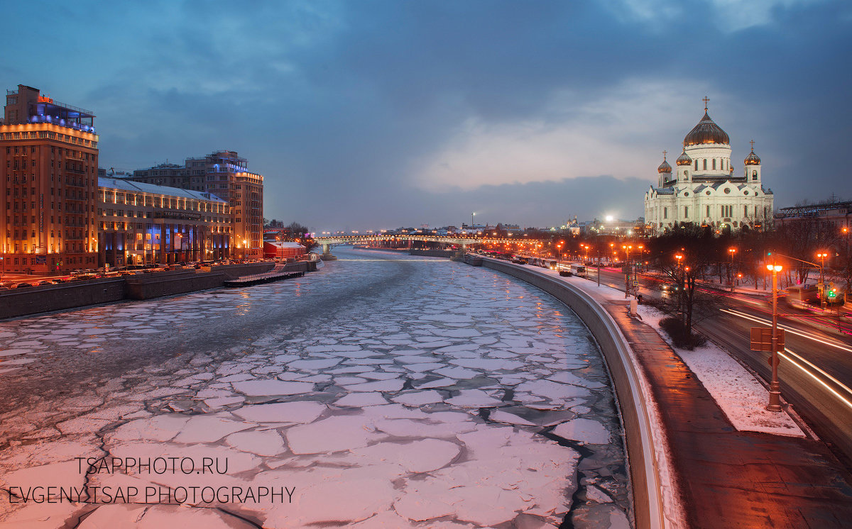 "Огни зимнего города" - Евгений Цап