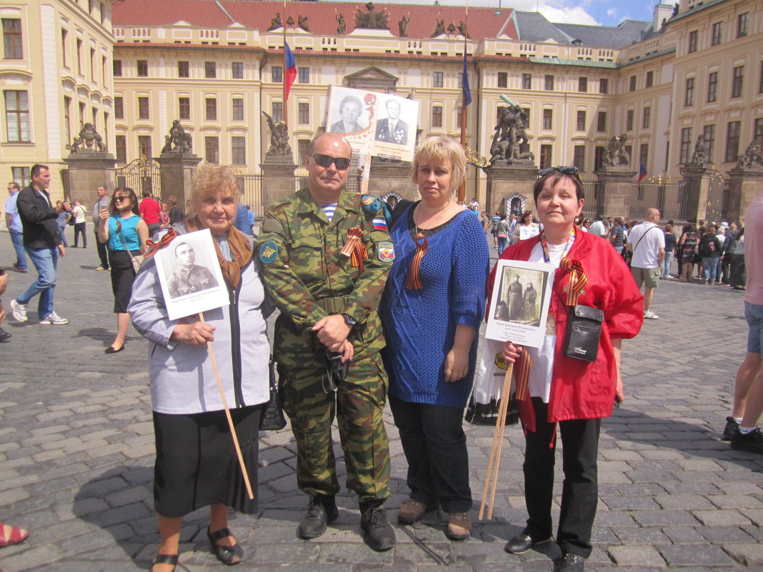 "Бессмертный полк" в Праге.2016. - Marina Mikhailova