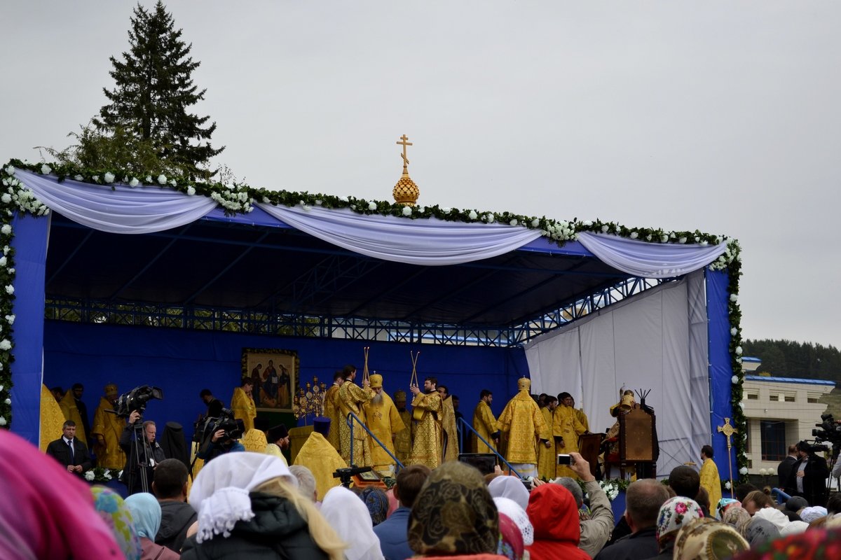 богослужение в г.Горно -Алтайске - Tatiana Lesnykh Лесных