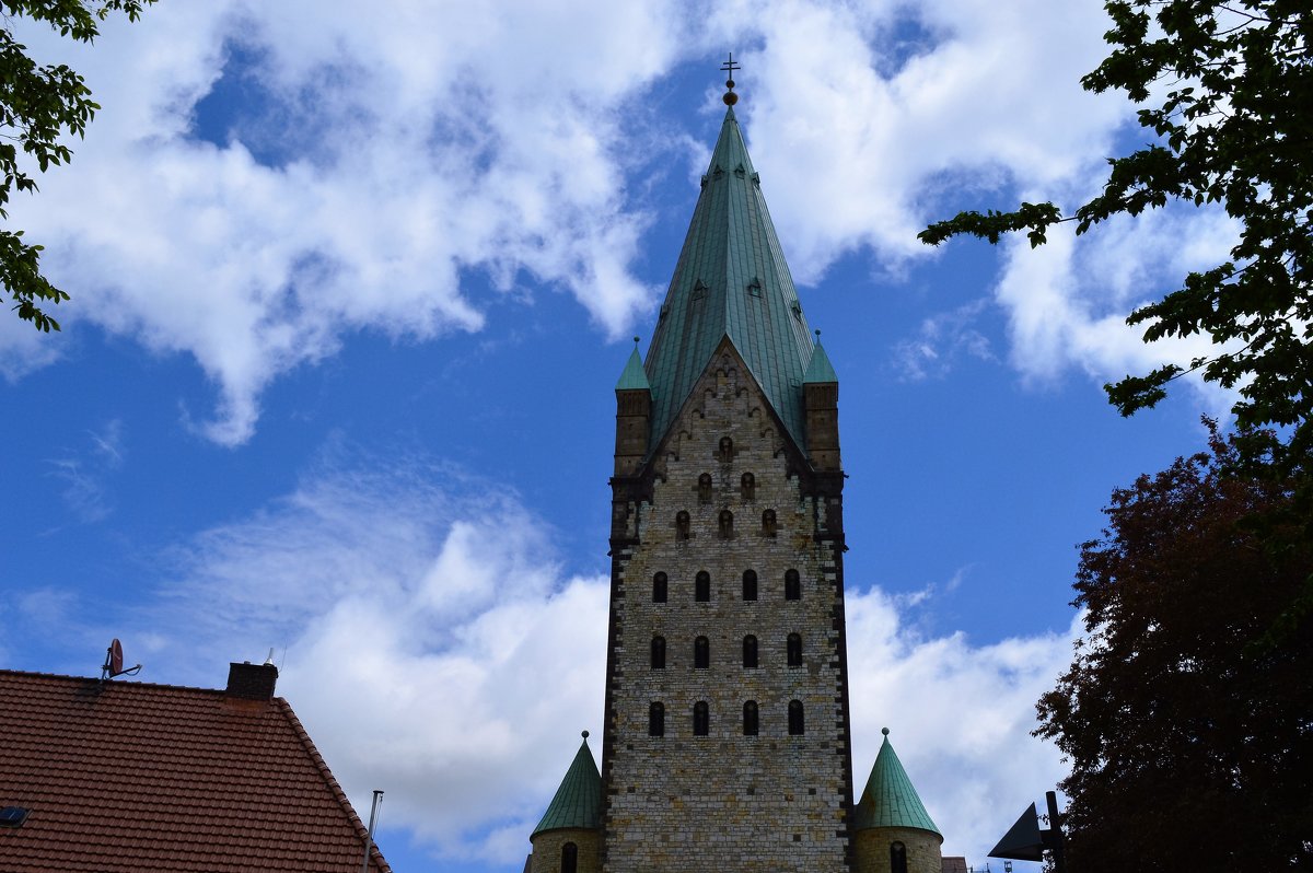 Paderborner Dom. - Schbrukunow Gennadi