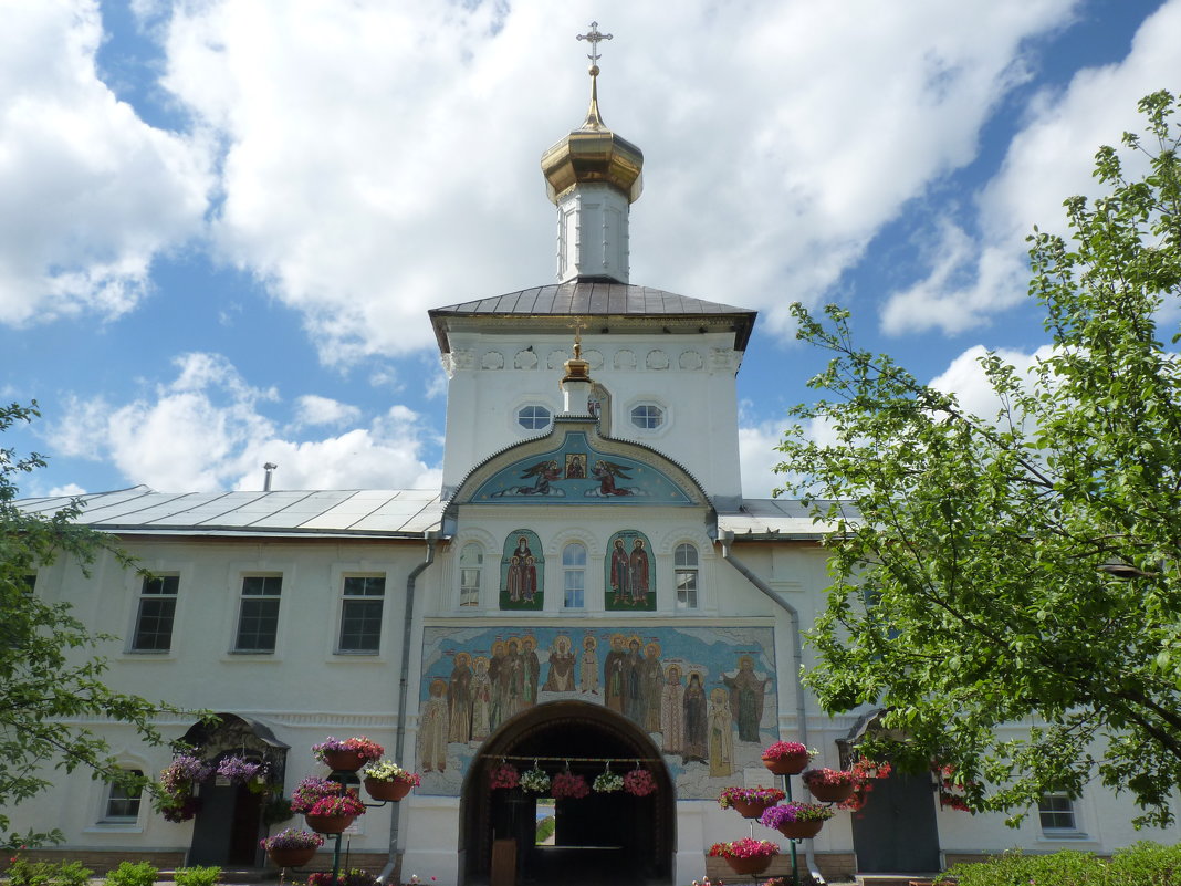 Толга. Введенский Толгский женский монастырь - Galina Leskova