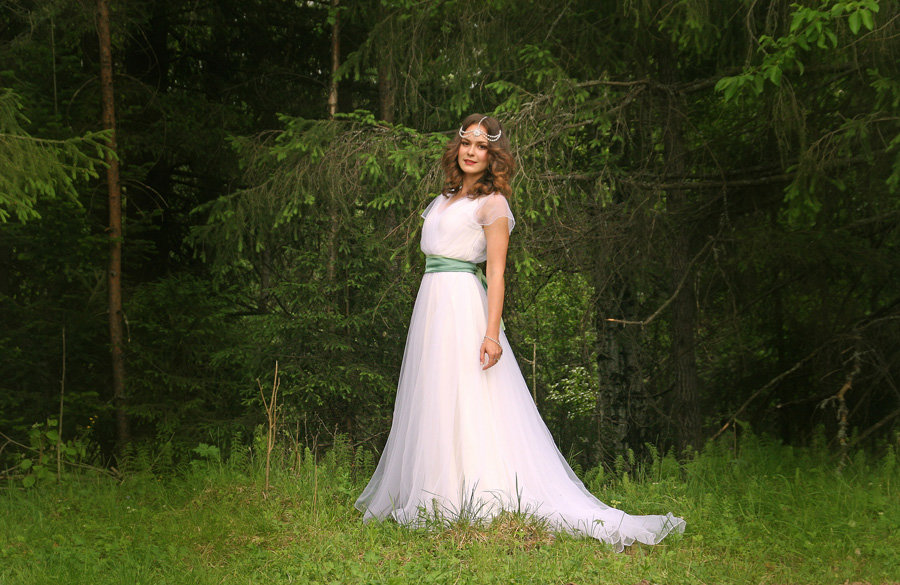Невеста в дремучем лесу - Галина Ильясова