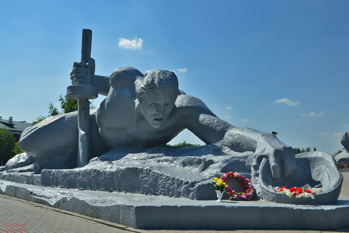 Мемориал "Жажда" - Totono Dvorov