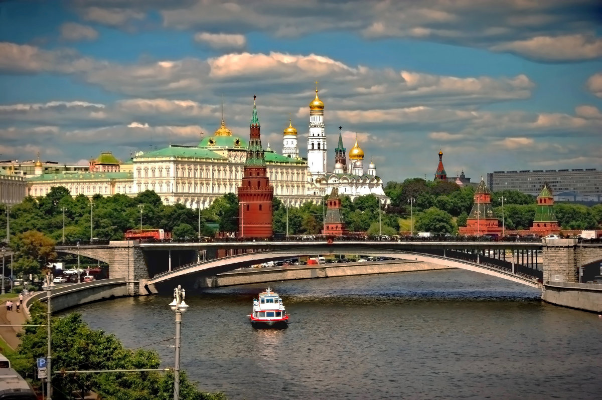 Вид на Кремль с Патриаршего моста - НАТАЛИ natali-t8