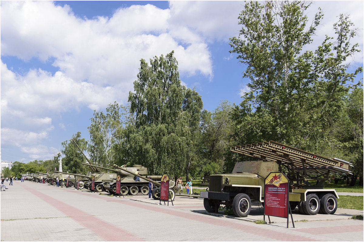 Выставка военной техники - Александр Ширяев