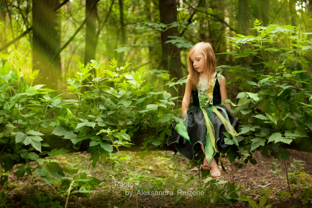 Little forest Nymph - Aleksandra Rastene