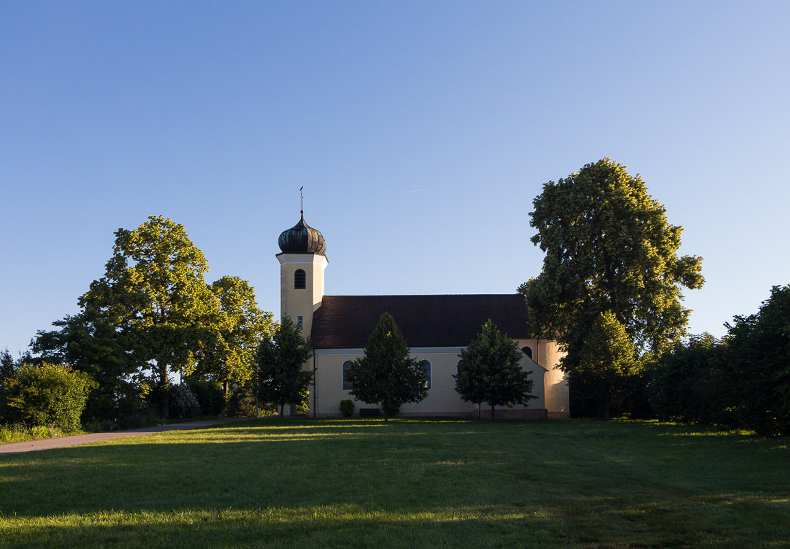 Деревенская церковь - Waldemar .