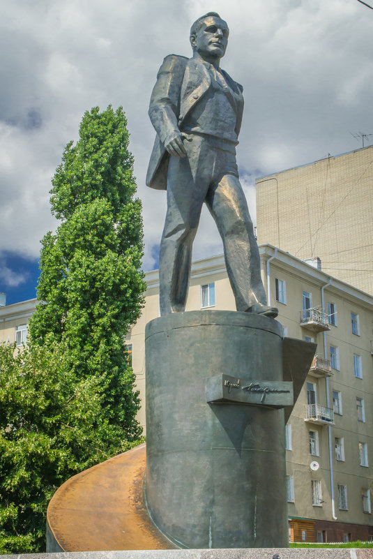 Памятник Ю.Гагарину - Анастасия Мойсук