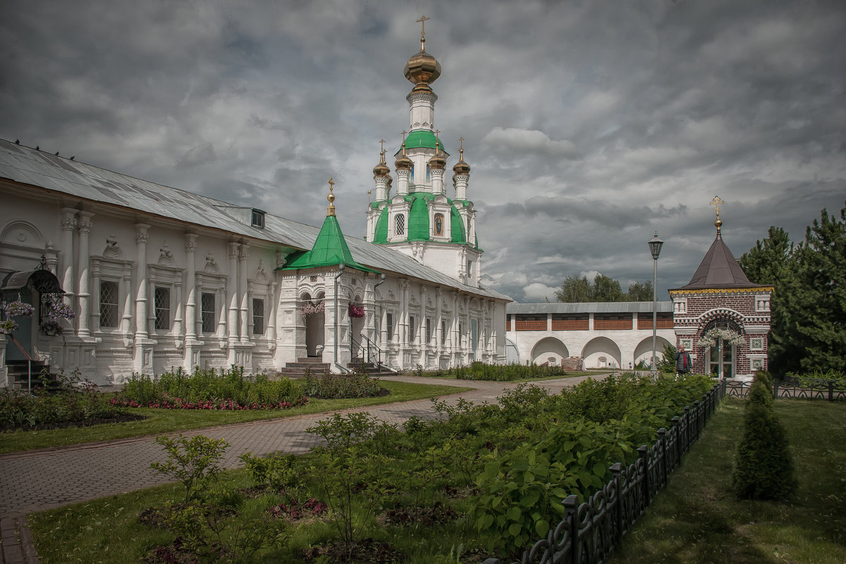 Здесь русский дух рожден веками... - Domovoi 