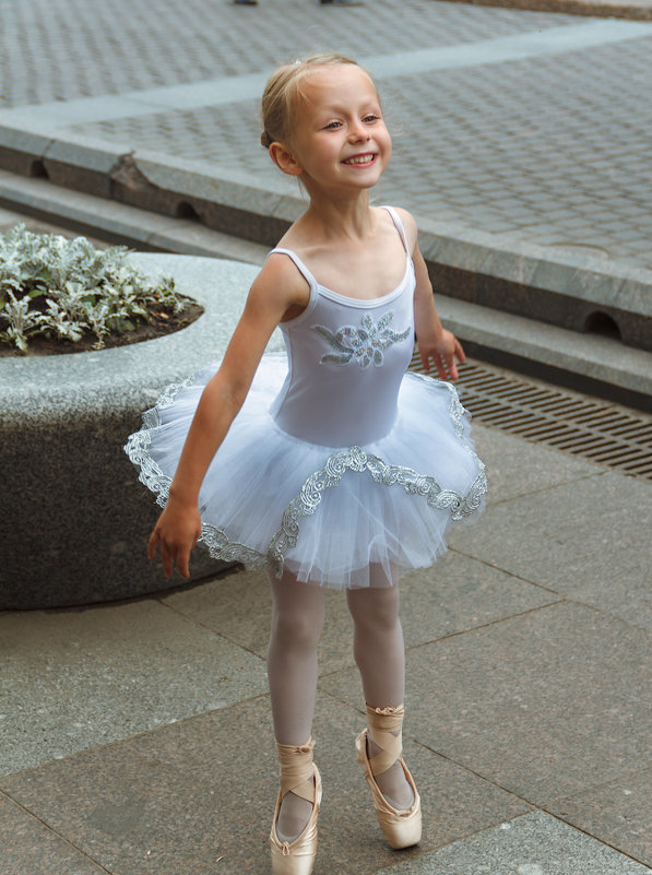 балерина в 6 лет - Валентин Яруллин