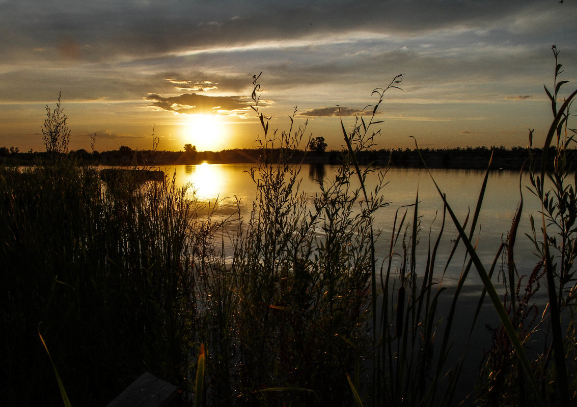 Закат на озере - Irina Ivanova