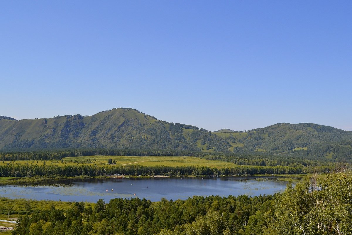 Манжерокское озеро  с вершины горы Синюха - Tatiana Lesnykh Лесных
