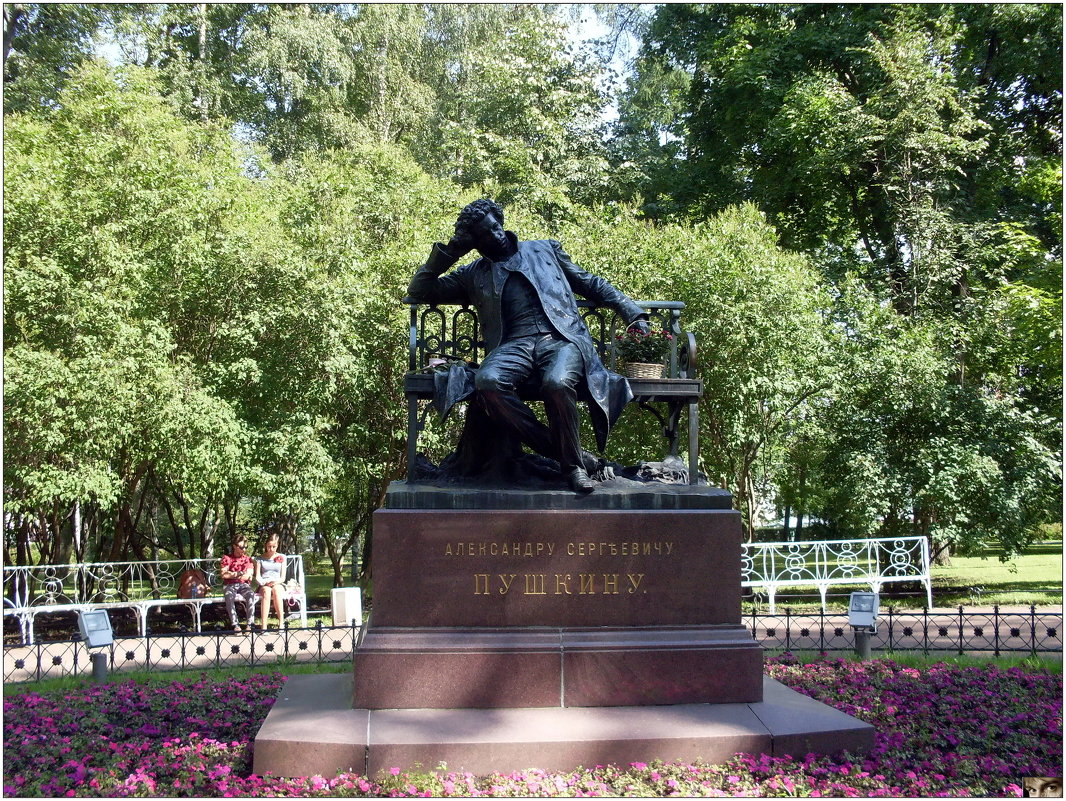 Памятник Пушкину - ALEX ALEX