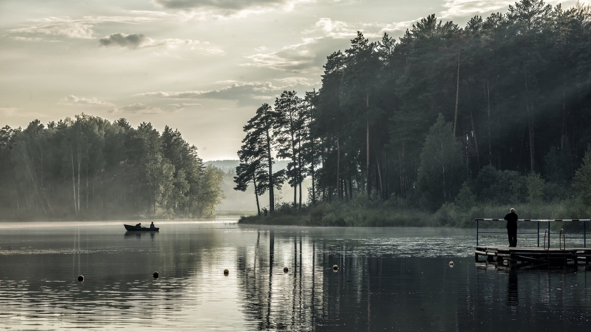 Evening fog on the lake - Dmitry Ozersky